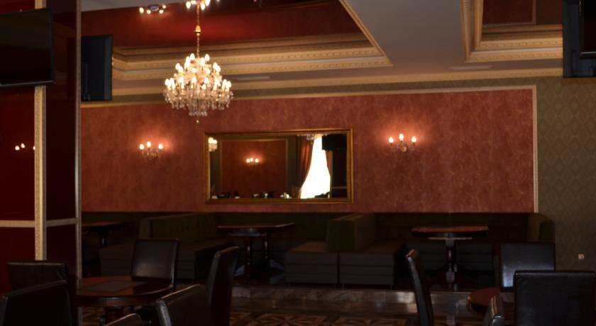 Гостиница Ресторанно-гостиничный комплекс La Belle Гурьевск-33